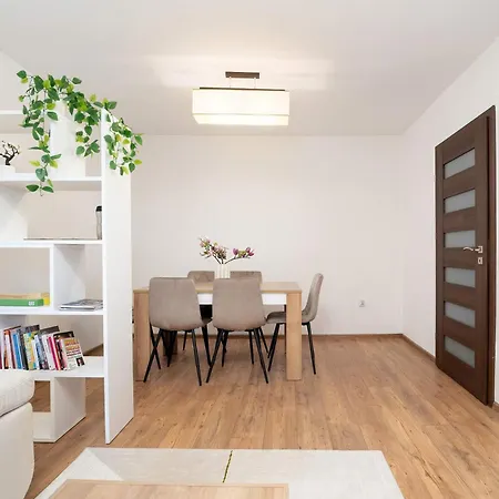 Appartement Family In Center With Air Conditioning And View By Renters